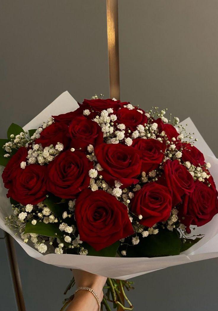 LightHouseDriftOcean workshop space where corporate flower arrangements are designed and prepared for business delivery